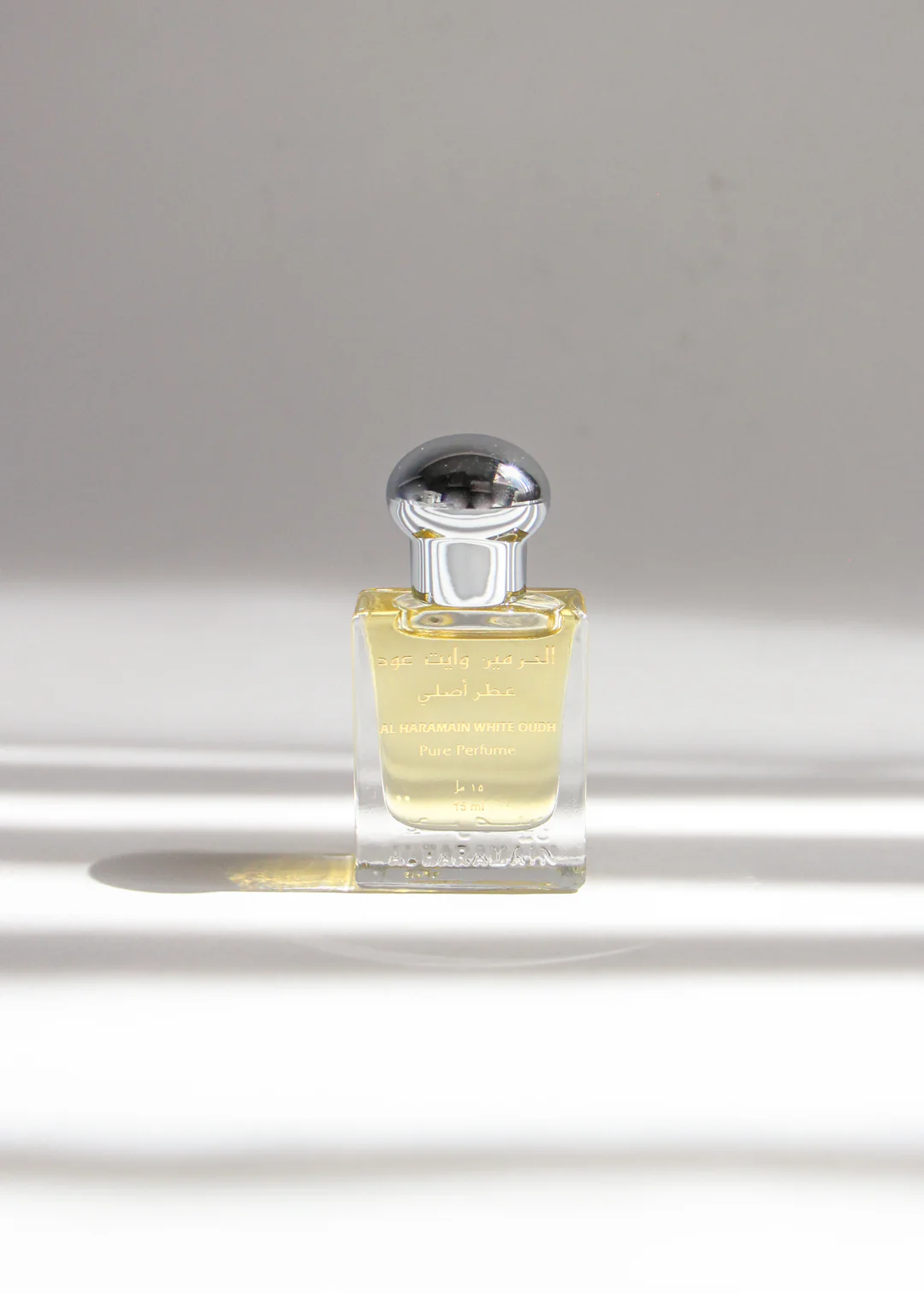 Unisex White Oudh Roll On Attar - Image 3