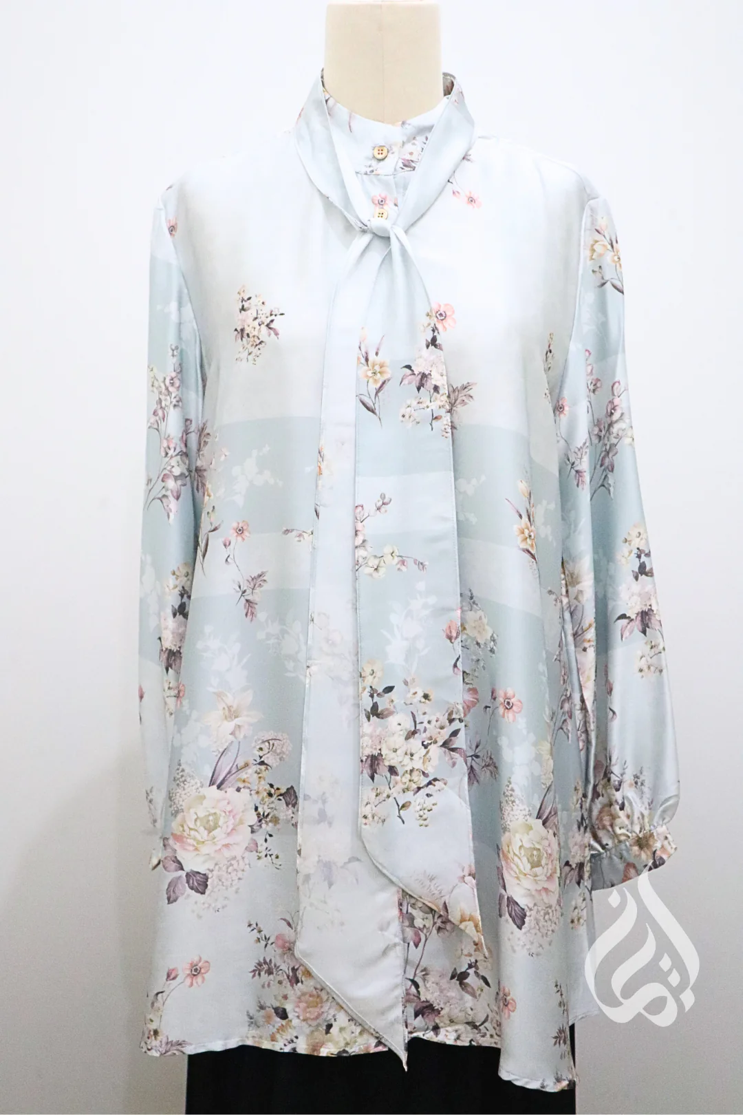 Ella Floral Blouse - Image 10