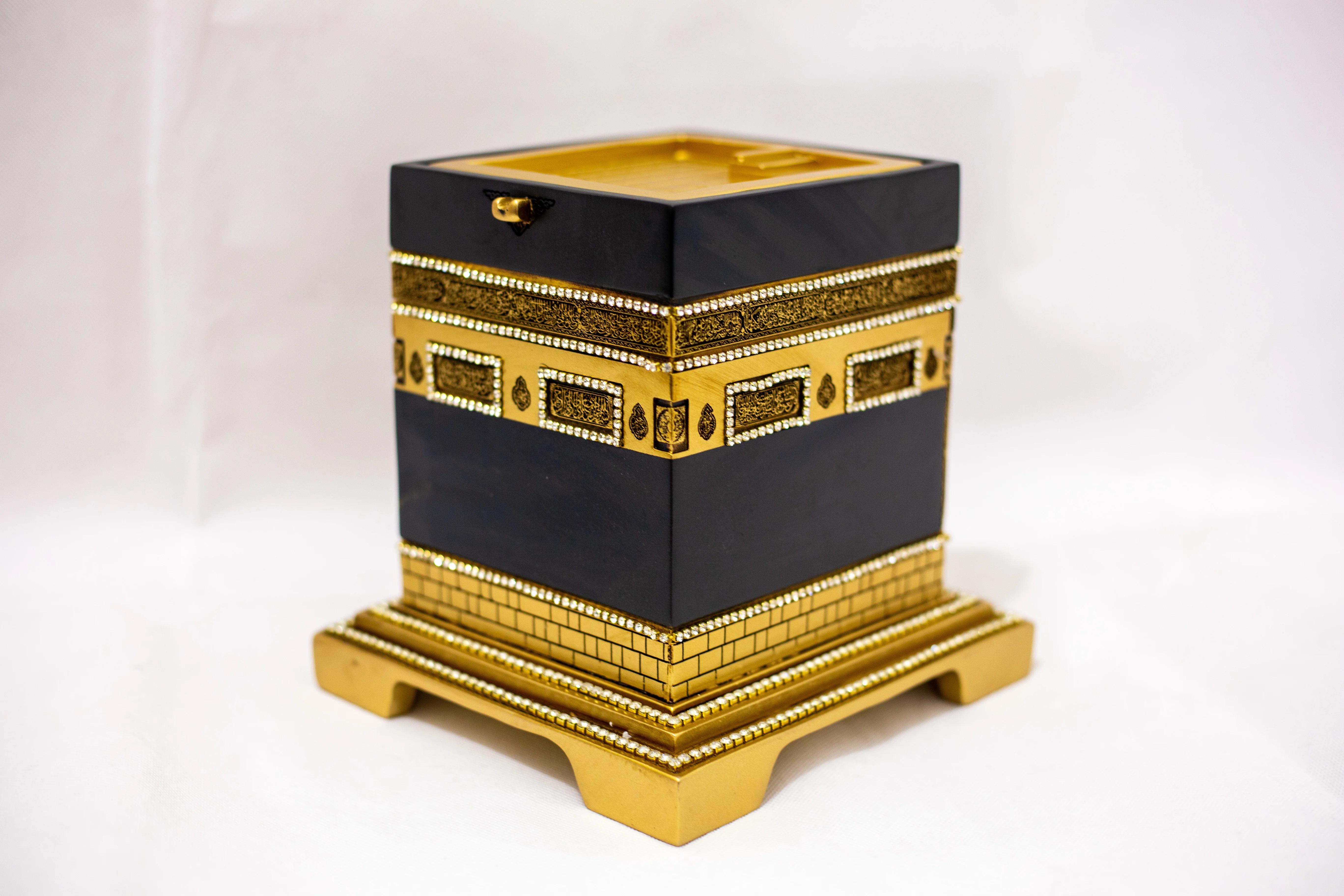 Ka'bah Decor - 18cm x 19cm - Image 7