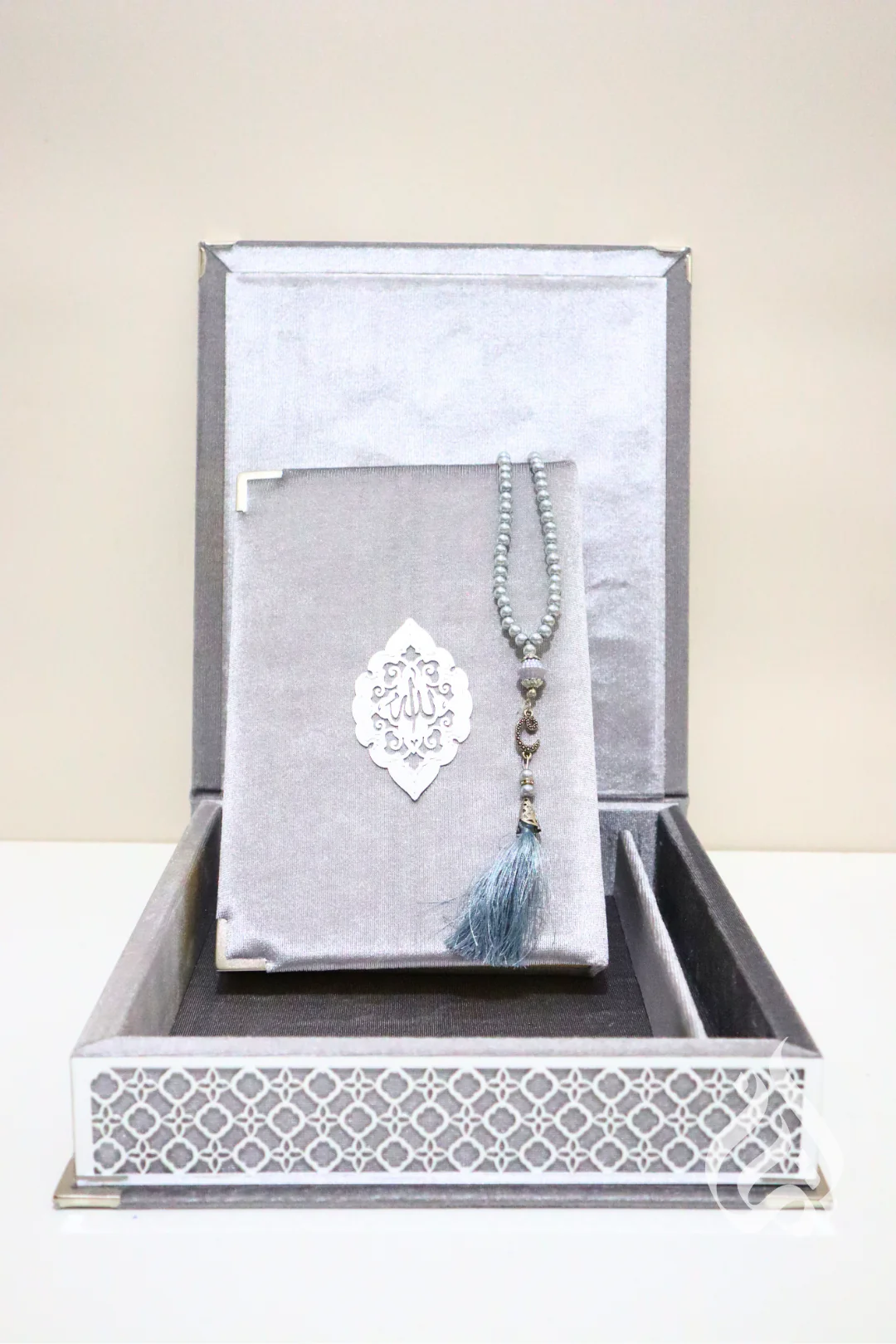 Qur'an in Gift Box (Large) - 26cm x 29cm - Image 4