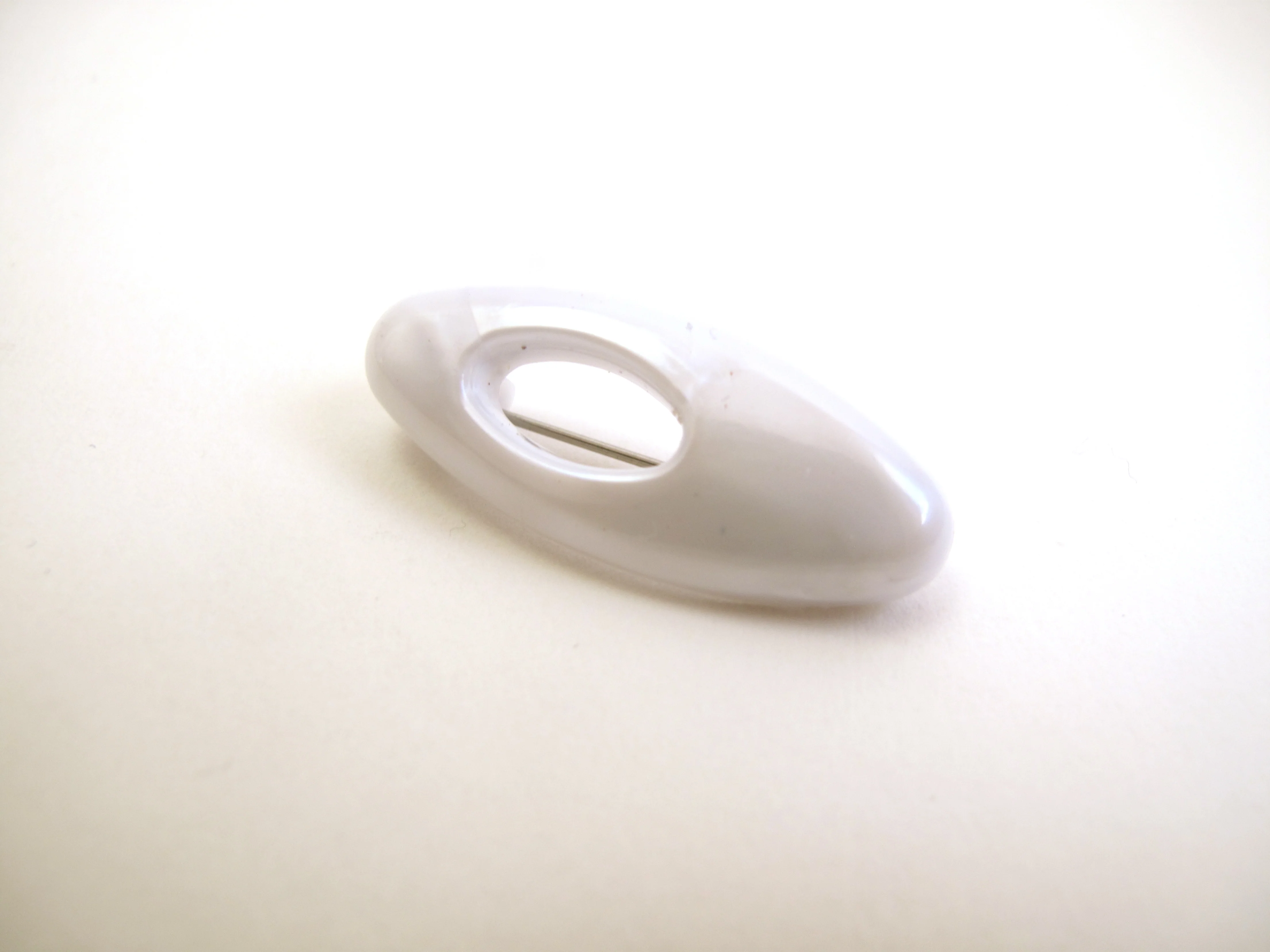 Scarf Oval Pin - Image 3