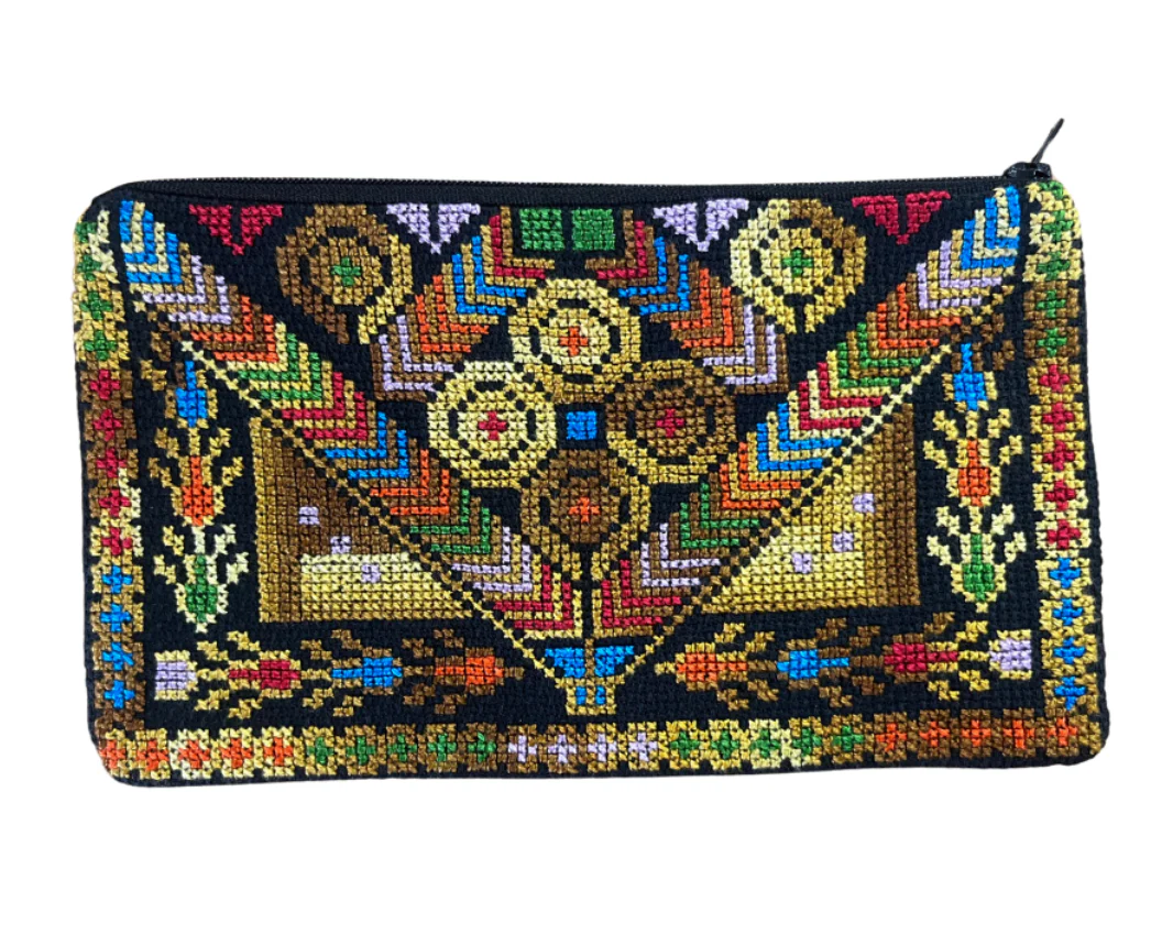 Tatreez Clutch - Made In Palestine - Image 6